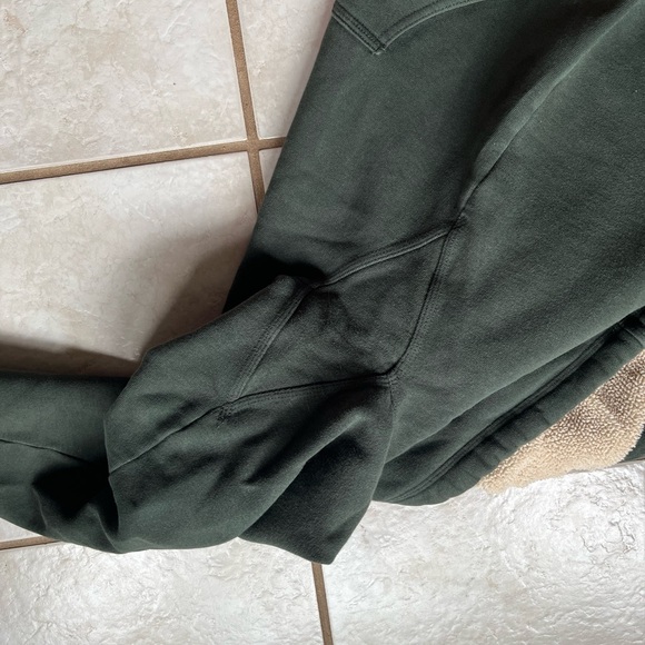 Sherpa-lined LL Bean hunter Green hoodie - Picture 7 of 7